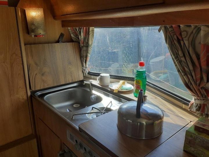 Sundial Cottage Eriba Caravan NWI Exterior foto
